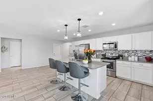 11679 N 165th Ln, Surprise, AZ 85388 - Photo 10