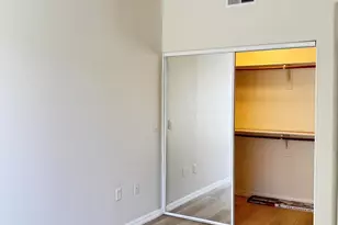 6900 E Princess Dr E, Phoenix, AZ 85054 - Photo 14