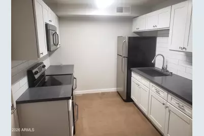 324 W Pasadena Avenue #4A, Phoenix, AZ 85013 - Photo 6