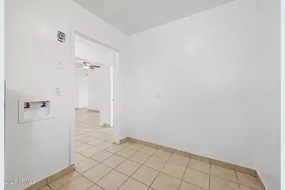 6944 W Solano Drive N, Glendale, AZ 85303 - Photo 26