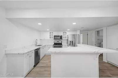 2613 E Michigan Avenue, Phoenix, AZ 85032 - Photo 12