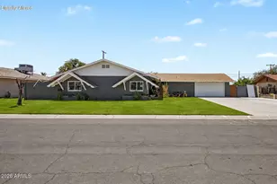 6017 W Medlock Dr, Glendale, AZ 85301 - Photo 2