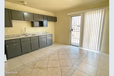 1602 W Fremont Road, Phoenix, AZ 85041 - Photo 4