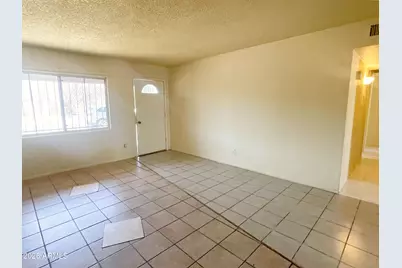 1602 W Fremont Road, Phoenix, AZ 85041 - Photo 2