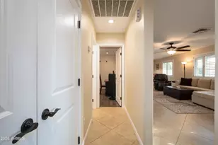 3413 N 31st St, Phoenix, AZ 85016 - Photo 8