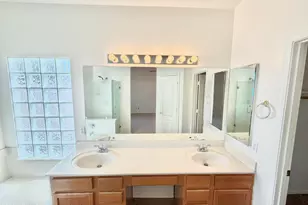 13896 W Wilshire Dr, Goodyear, AZ 85395 - Photo 14