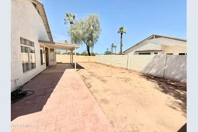 13896 W Wilshire Drive, Goodyear, AZ 85395 - Photo 28