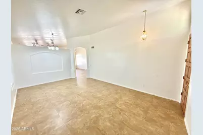 13896 W Wilshire Drive, Goodyear, AZ 85395 - Photo 4