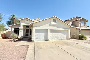 13896 W Wilshire Dr, Goodyear, AZ 85395 - Photo 2