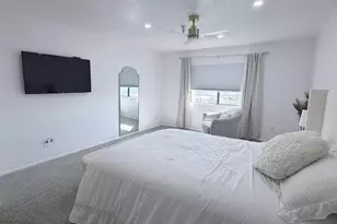 425 S Parkcrest Dr, Mesa, AZ 85206 - Photo 2