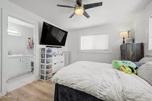 2208 W San Miguel Ave, Phoenix, AZ 85015 - Photo 12