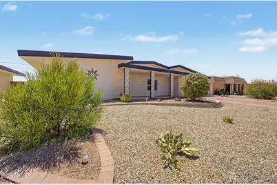 11001 W Granada Drive, Sun City, AZ 85373 - Photo 4