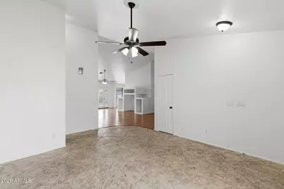 18807 N 50th Avenue, Glendale, AZ 85308 - Photo 10