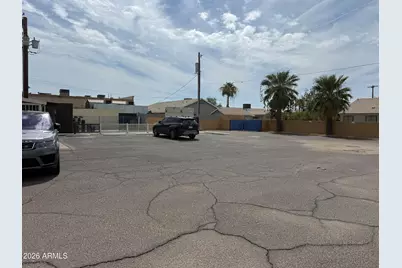 801 E Broadway Road, Mesa, AZ 85204 - Photo 2