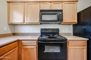 2646 S Southwind Dr, Gilbert, AZ 85295 - Photo 12