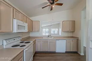 15728 N 104th St, Scottsdale, AZ 85255 - Photo 10