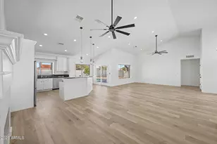 13253 S 35th Ct, Phoenix, AZ 85044 - Photo 8