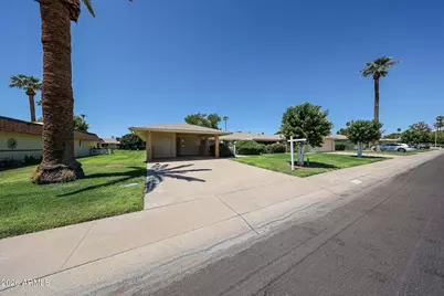 9212 N 107th Avenue, Sun City, AZ 85351 - Photo 8