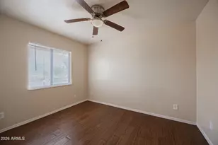 2443 E Mobile Ln, Phoenix, AZ 85040 - Photo 10