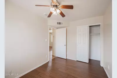 2443 E Mobile Lane #Apt 201, Phoenix, AZ 85040 - Photo 14