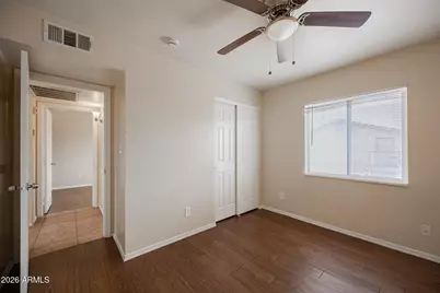 2443 E Mobile Lane #Apt 201, Phoenix, AZ 85040 - Photo 12