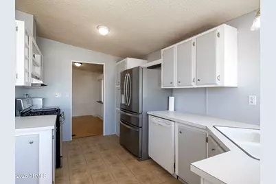 450 W Sunwest Drive #168, Casa Grande, AZ 85122 - Photo 12