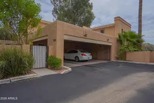 10407 N 10th Pl, Phoenix, AZ 85020 - Photo 1