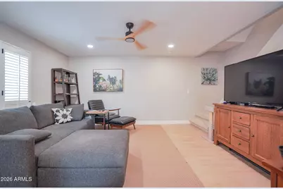 10407 N 10th Place #1, Phoenix, AZ 85020 - Photo 8