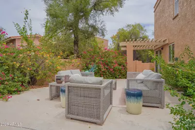 10407 N 10th Place #1, Phoenix, AZ 85020 - Photo 6