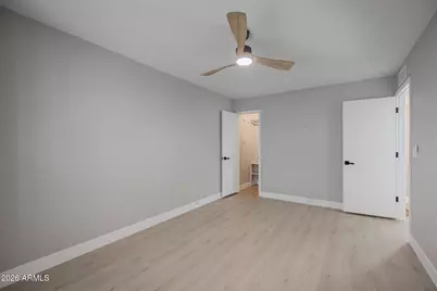 10407 N 10th Place #1, Phoenix, AZ 85020 - Photo 16