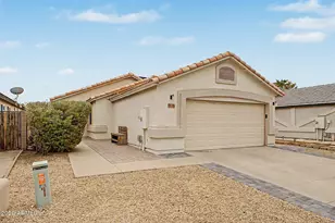 3035 W Covey Ln, Phoenix, AZ 85027 - Photo 4