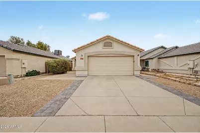 3035 W Covey Lane, Phoenix, AZ 85027 - Photo 2