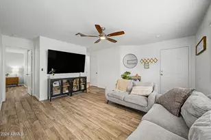 3035 W Covey Ln, Phoenix, AZ 85027 - Photo 10