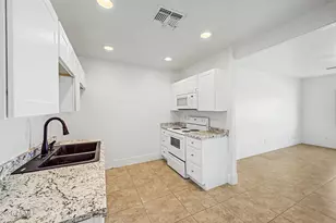 811 E Edison Ave, Buckeye, AZ 85326 - Photo 12
