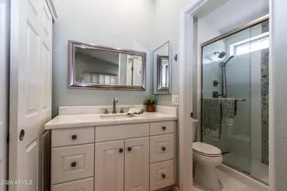 3226 E Wahalla Lane, Phoenix, AZ 85050 - Photo 20