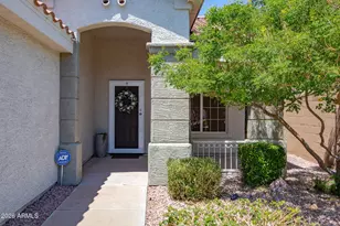 3226 E Wahalla Ln, Phoenix, AZ 85050 - Photo 2