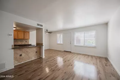 8113 E Glenrosa Avenue, Scottsdale, AZ 85251 - Photo 4
