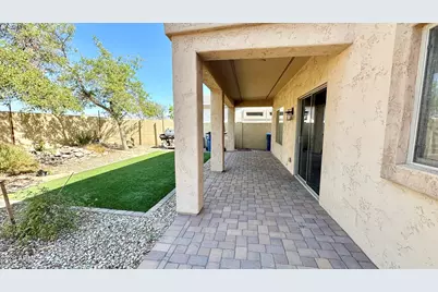 166 N 194th Lane, Buckeye, AZ 85326 - Photo 10