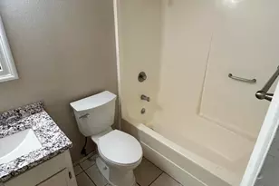 5603 N 69th Ln, Glendale, AZ 85303 - Photo 18