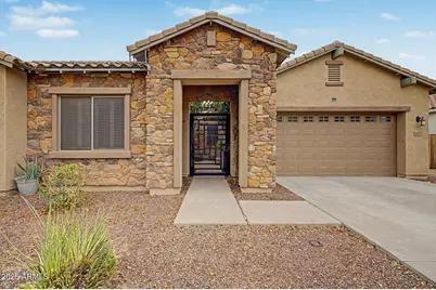 16773 W Apache Street, Goodyear, AZ 85338 - Photo 6
