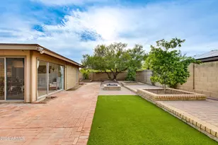 1106 E Wagon Wheel Dr, Phoenix, AZ 85020 - Photo 34
