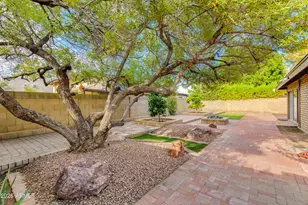 1106 E Wagon Wheel Dr, Phoenix, AZ 85020 - Photo 36