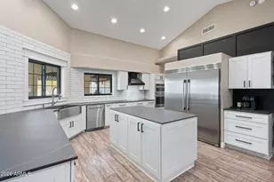23828 N 97th Ave, Peoria, AZ 85383 - Photo 10