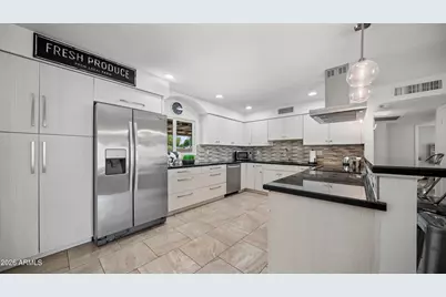 11031 S Bannock Street, Phoenix, AZ 85044 - Photo 10