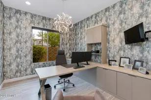 22209 N 30th Pl, Phoenix, AZ 85050 - Photo 8