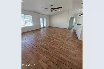 4238 E Encinas Avenue, Gilbert, AZ 85234 - Photo 2