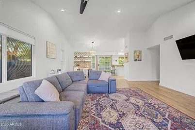 915 E Inca Street, Mesa, AZ 85203 - Photo 2