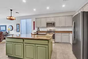 7135 W Desert Mirage Dr, Peoria, AZ 85383 - Photo 32