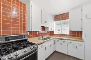 2945 N 19th Ave, Phoenix, AZ 85015 - Photo 10
