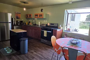 113 Cochise Dr, Bisbee, AZ 85603 - Photo 12